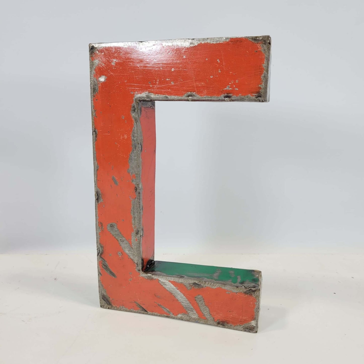Buchstabe "C" aus recycelten Ölfässern | 22 oder 50 cm | verschiedene Farben