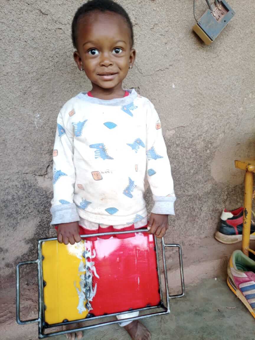 Upcycling Tablett aus recycelten Ölfässern | Größe L (40*30cm) | verschiedene Farben