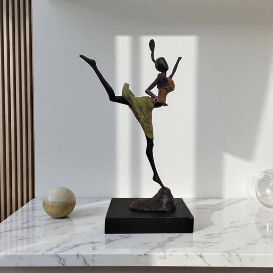 "La danseuse classique n° 1", Boureima Ouedraogo, Bronze massiv, 2025