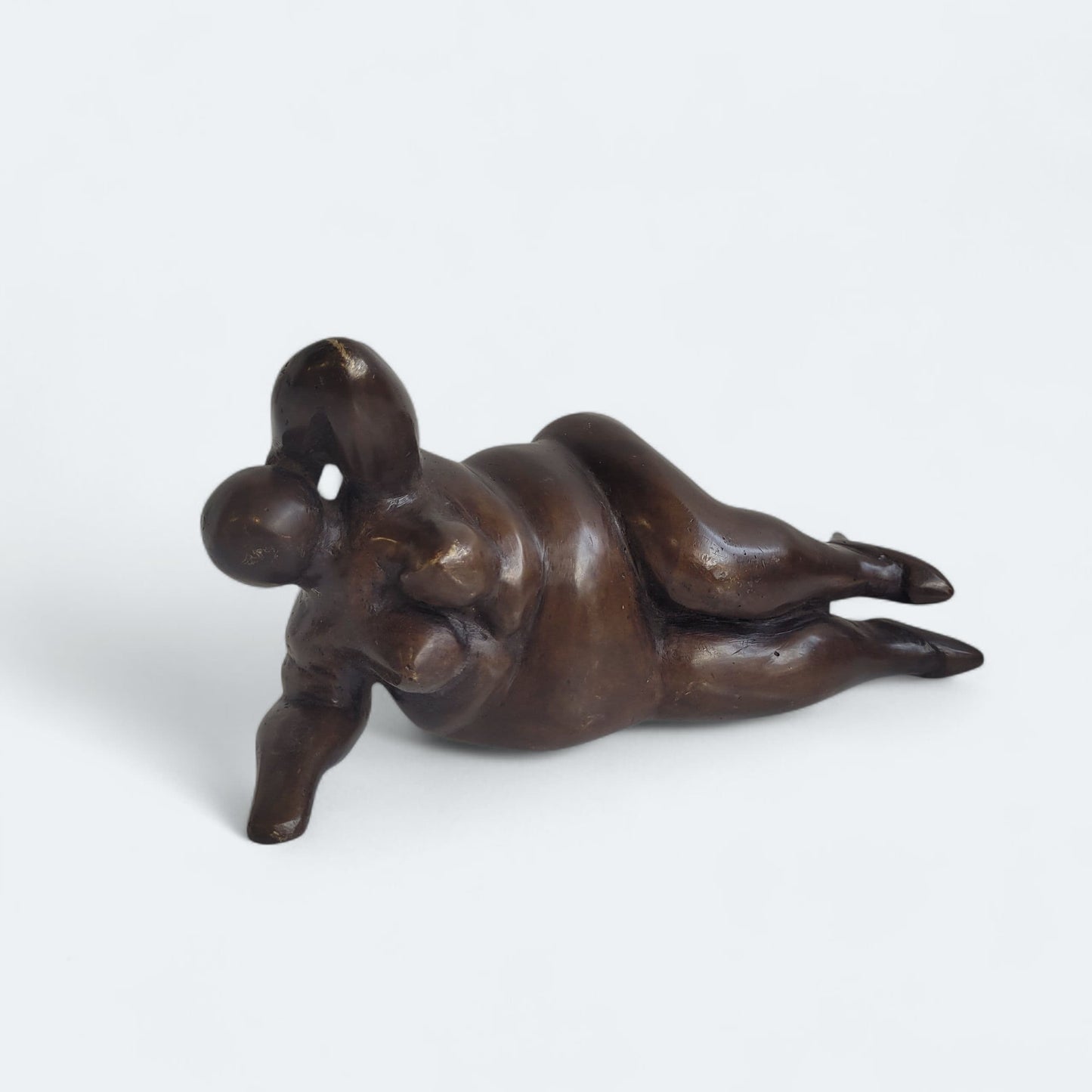 Bronze-Skulptur "Bobaraba on the beach" by Dermé | 17 cm | 1 kg