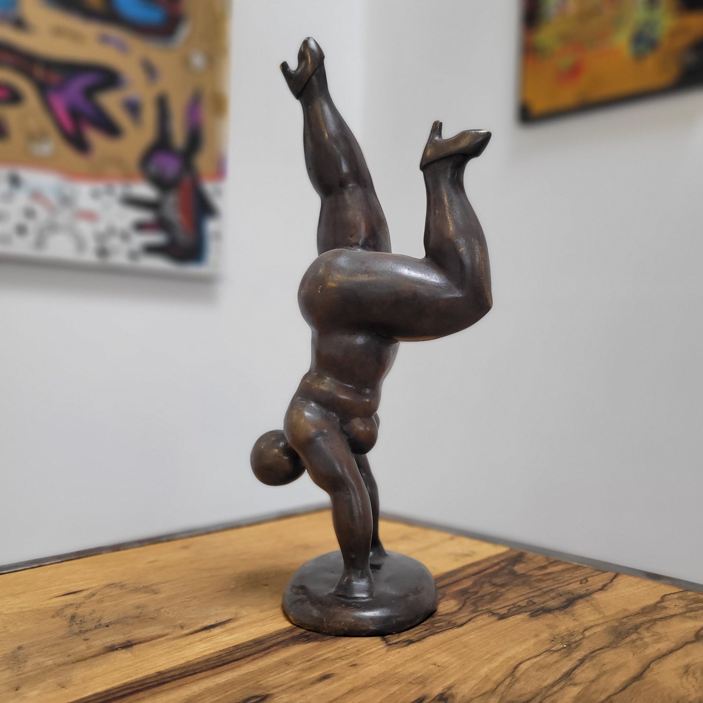 Bronze-Skulptur "Bobaraba Kopfstand" by Dermé | 30 cm | 1,7 kg