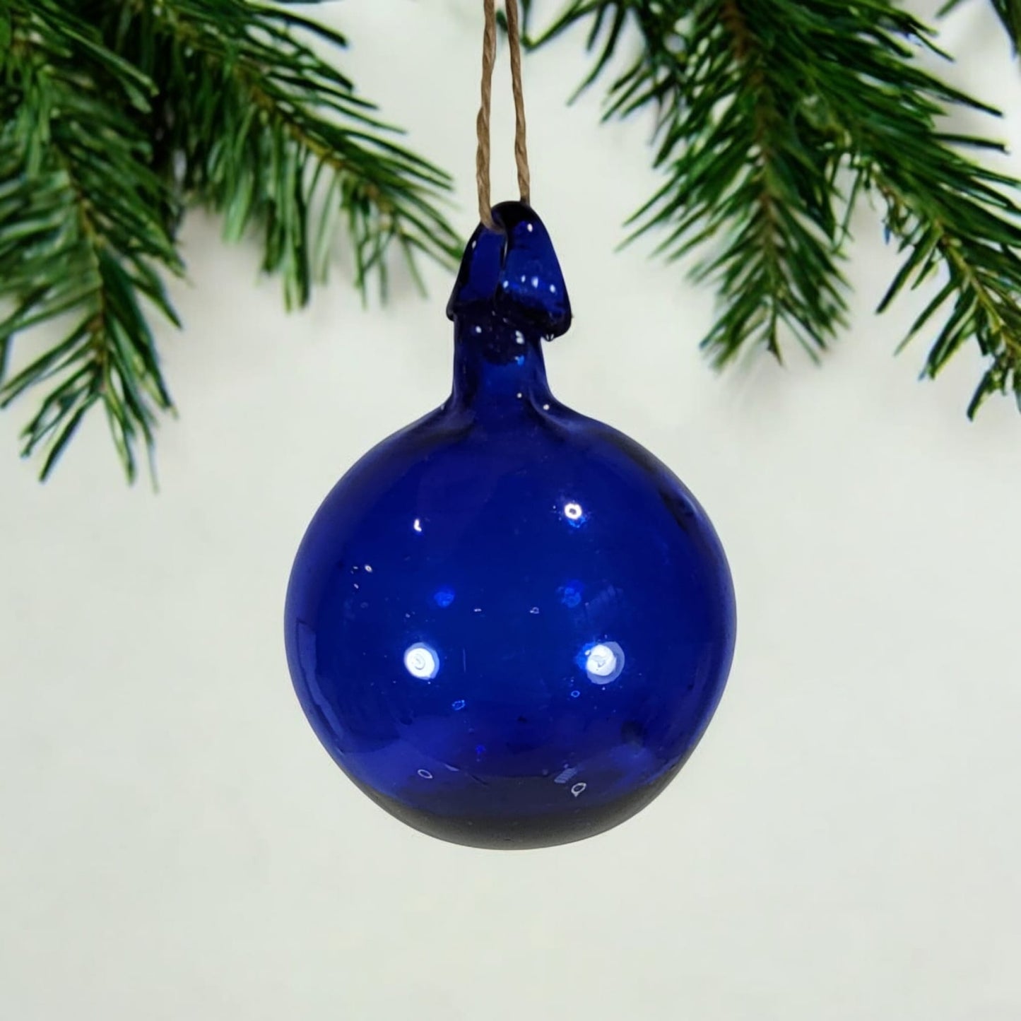 Mundgeblasene Weihnachtskugel | Dark Blue | handgemacht in Palästina | Fair Trade for Peace