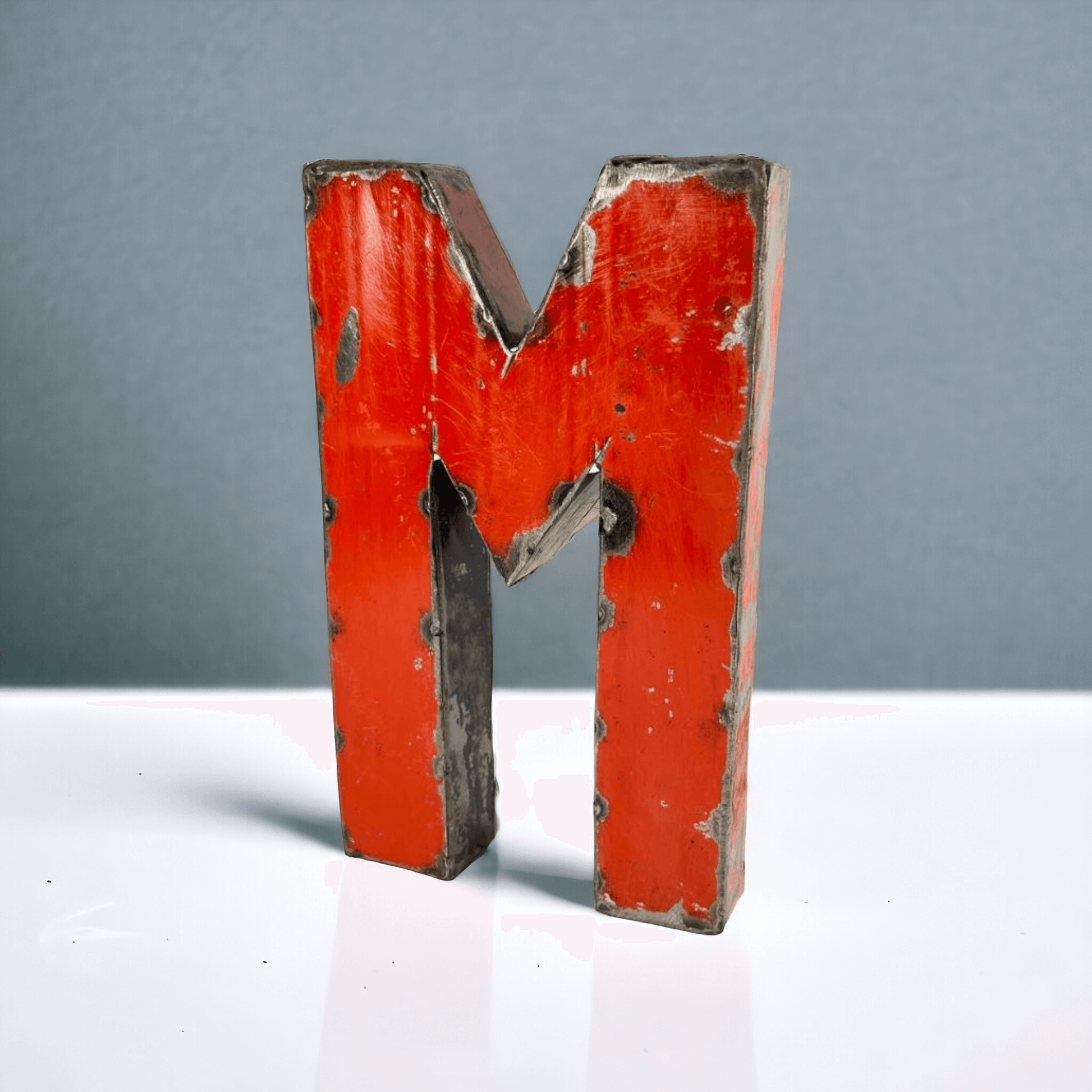 Buchstabe "M" aus recycelten Ölfässern | 22 oder 50 cm | verschiedene Farben