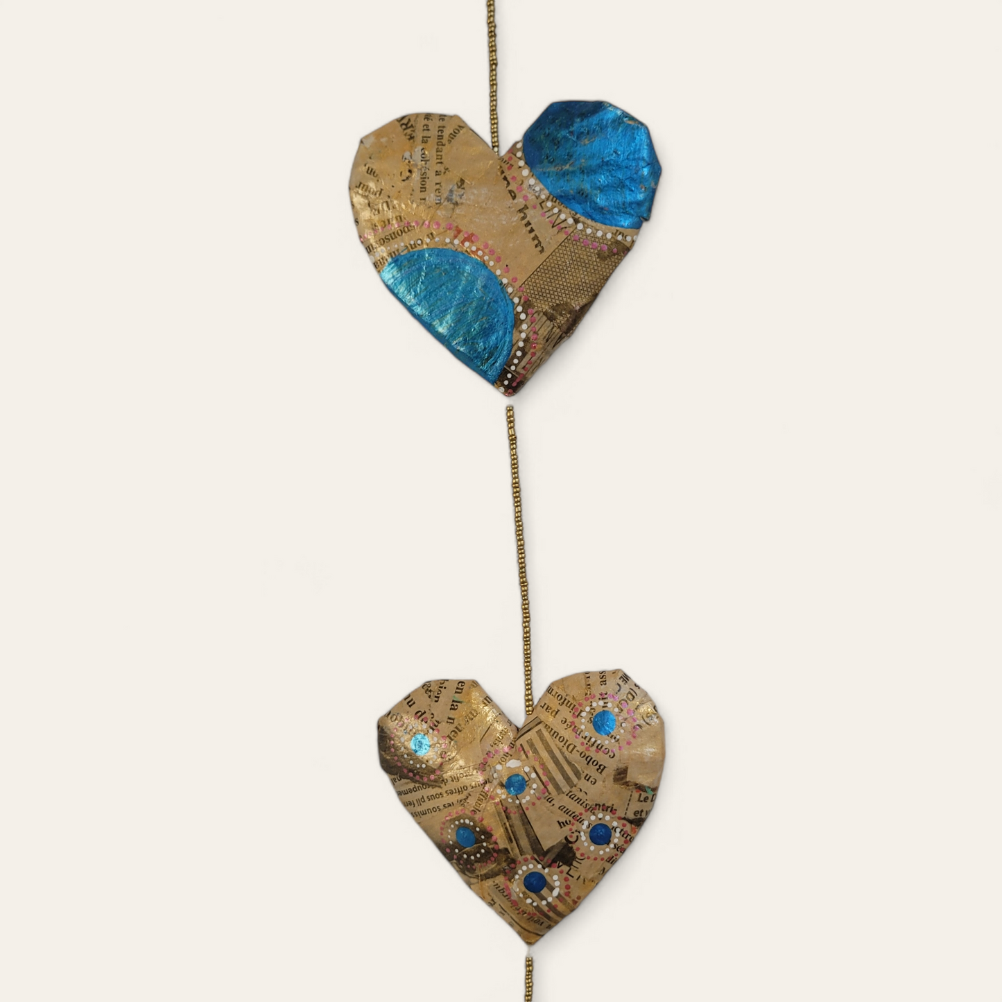 Garland / Mobilé "Hearts" made of papier-mâché from recycled paper | Upcycling, handmade