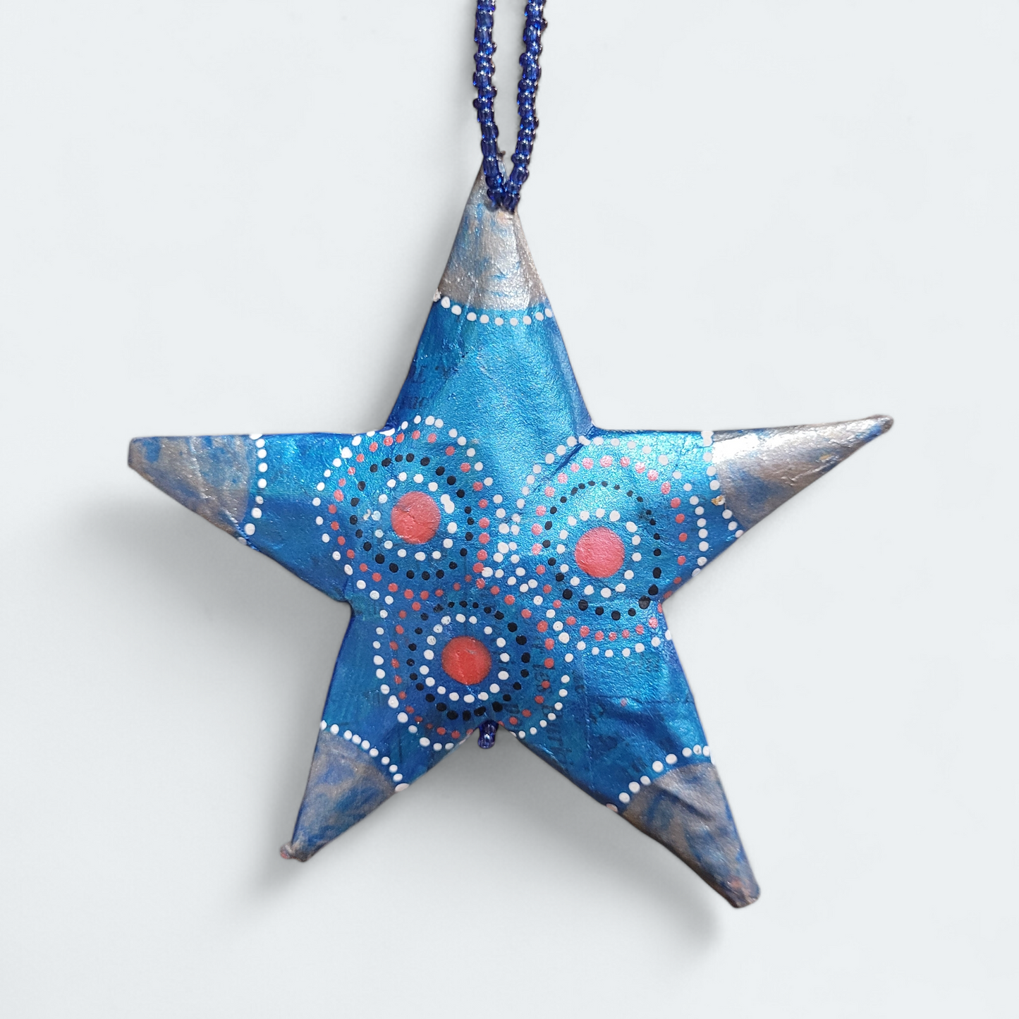 Paper mache stars made from recycled paper | Handmade &amp; Fair