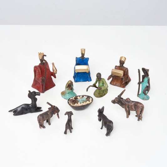 Bronze nativity scene (12 pieces), unique by Hamidou