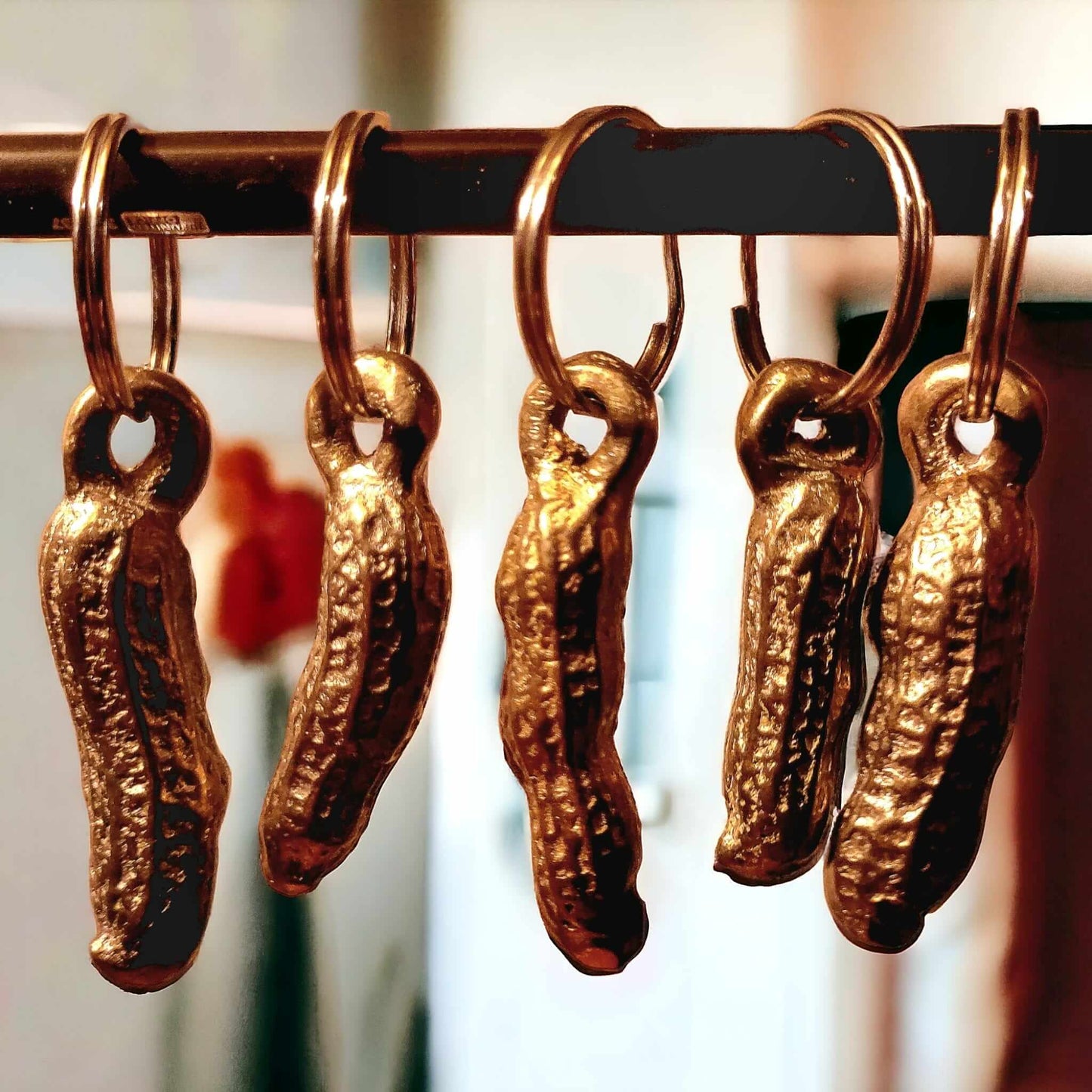 Keyring "Peanut" made of bronze | handmade &amp; fair | unique
