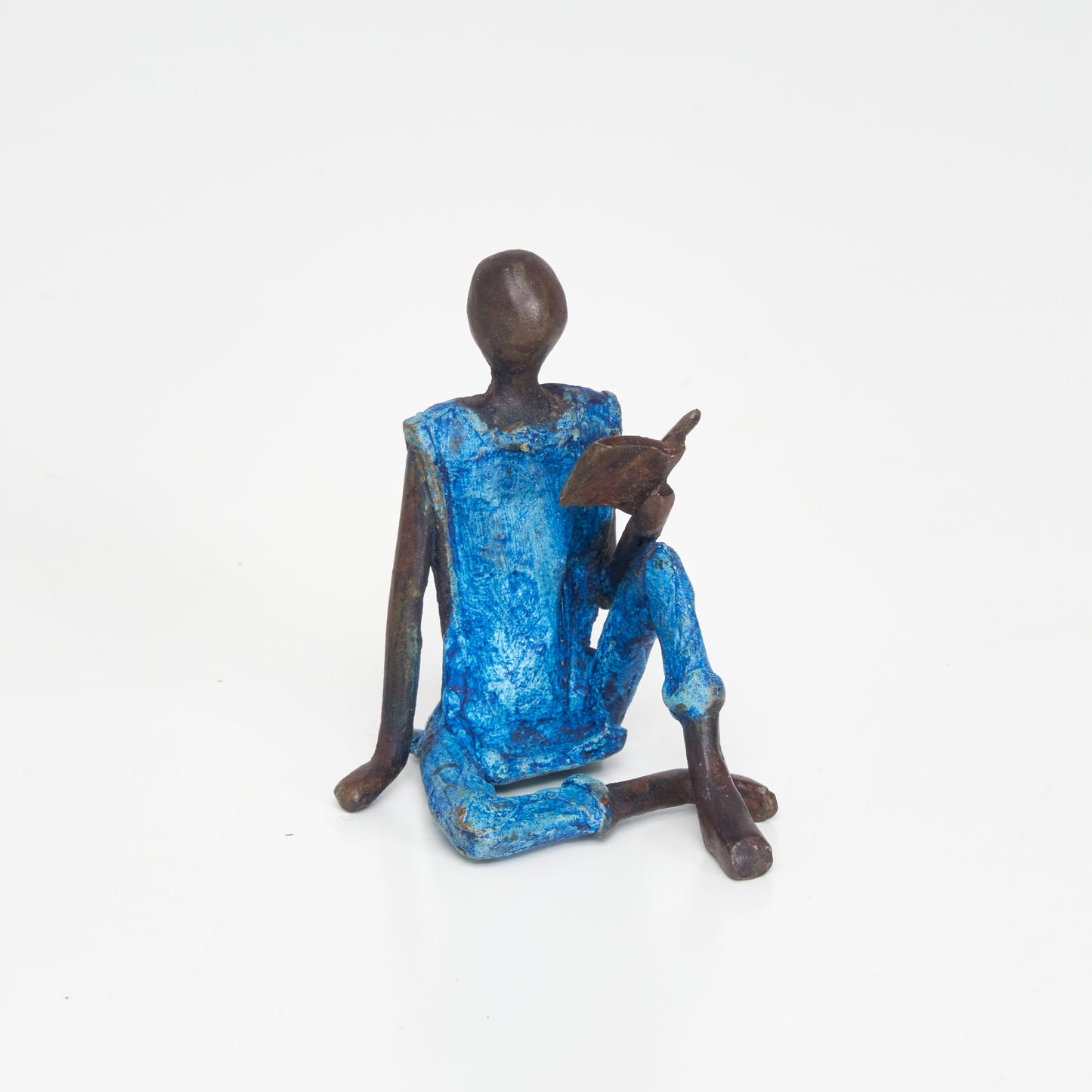 Sculpture en bronze "L'enfant au livre" by Soré | 8 cm