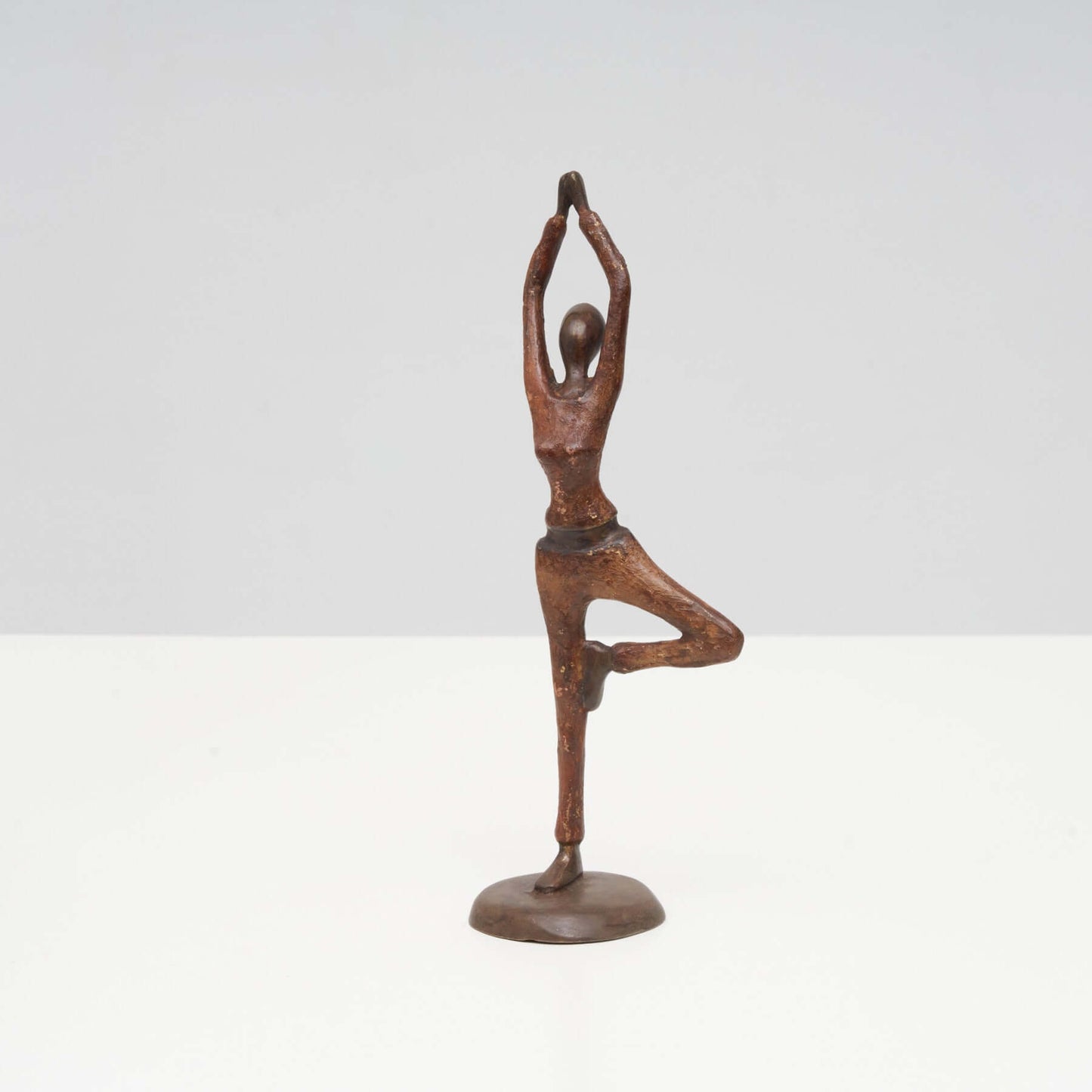 Bronze-Skulptur Yoga "Vrksasana" | Einbeinstand, Baum | by Hamidou | verschiedene Farben und Größen
