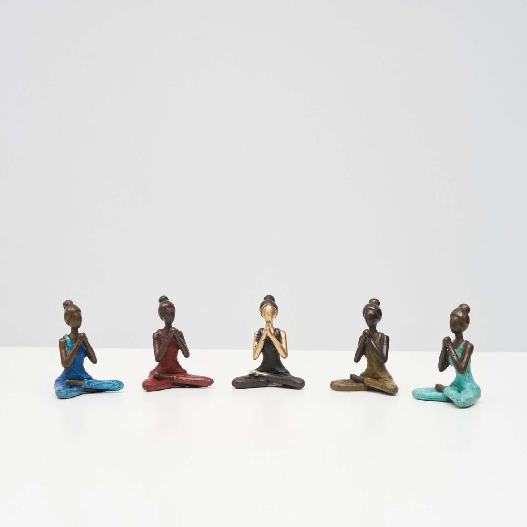 Bronze-Skulptur Yoga "Danielle" | by Hamidou | verschiedene Farben und Größen