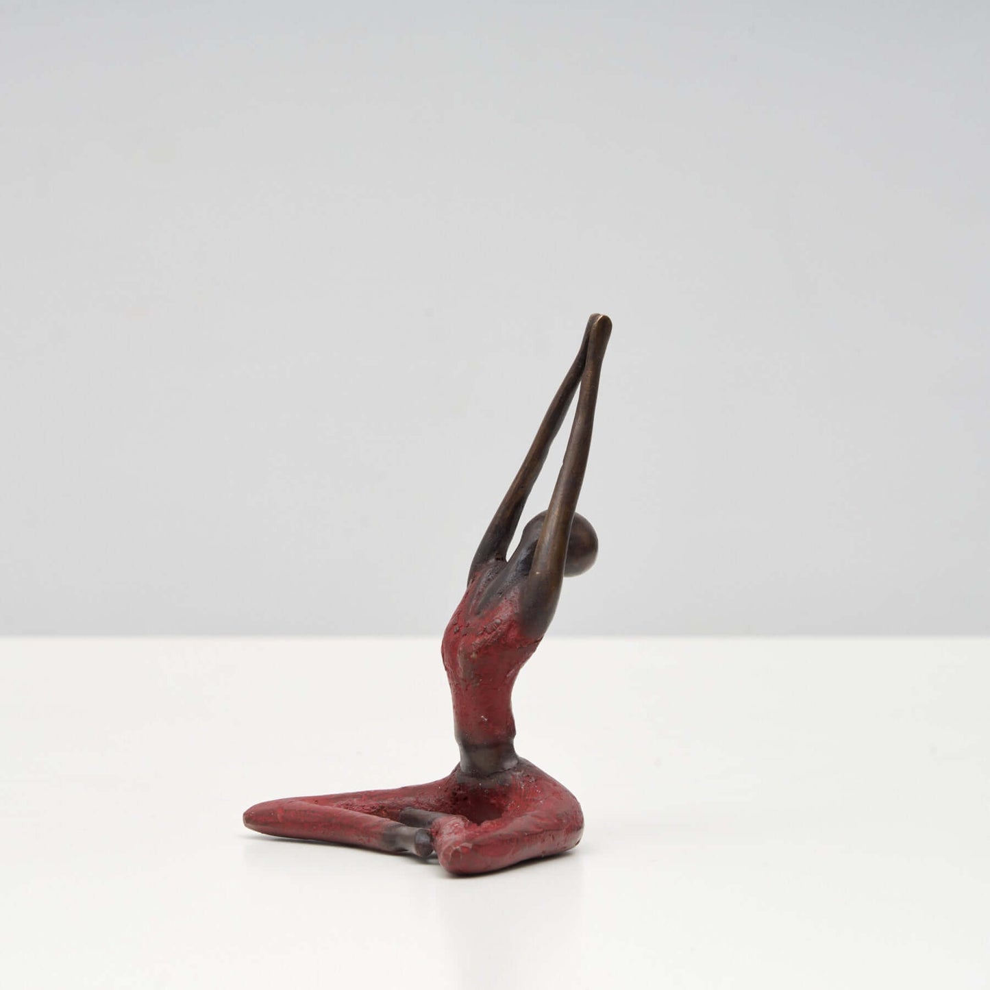 Bronze-Skulptur Yoga "Adeline" | by Hamidou | verschiedene Farben und Größen