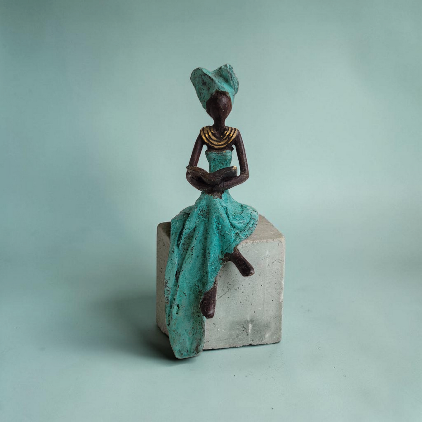 Bronze-Skulptur "Petite femme assise" by Hamed Nikiema | 16 cm | Unikate