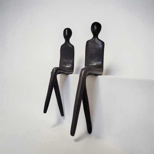 Bronze-Skulptur "La silhouette assise", by Boureima Ouedraogo, Bronze massiv, 2026