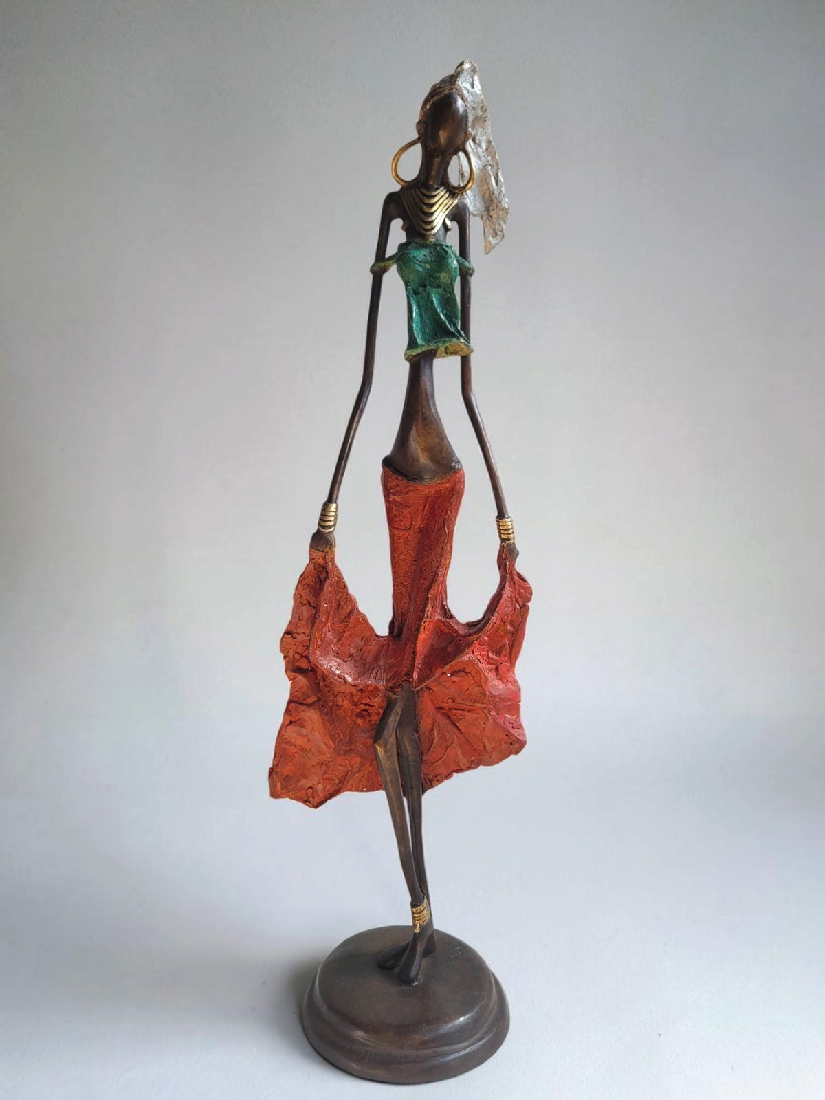 Braise et jade | Bronze-Skulptur von Issouf Iboudou | 66 cm | 3,2 kg | Einzelstück
