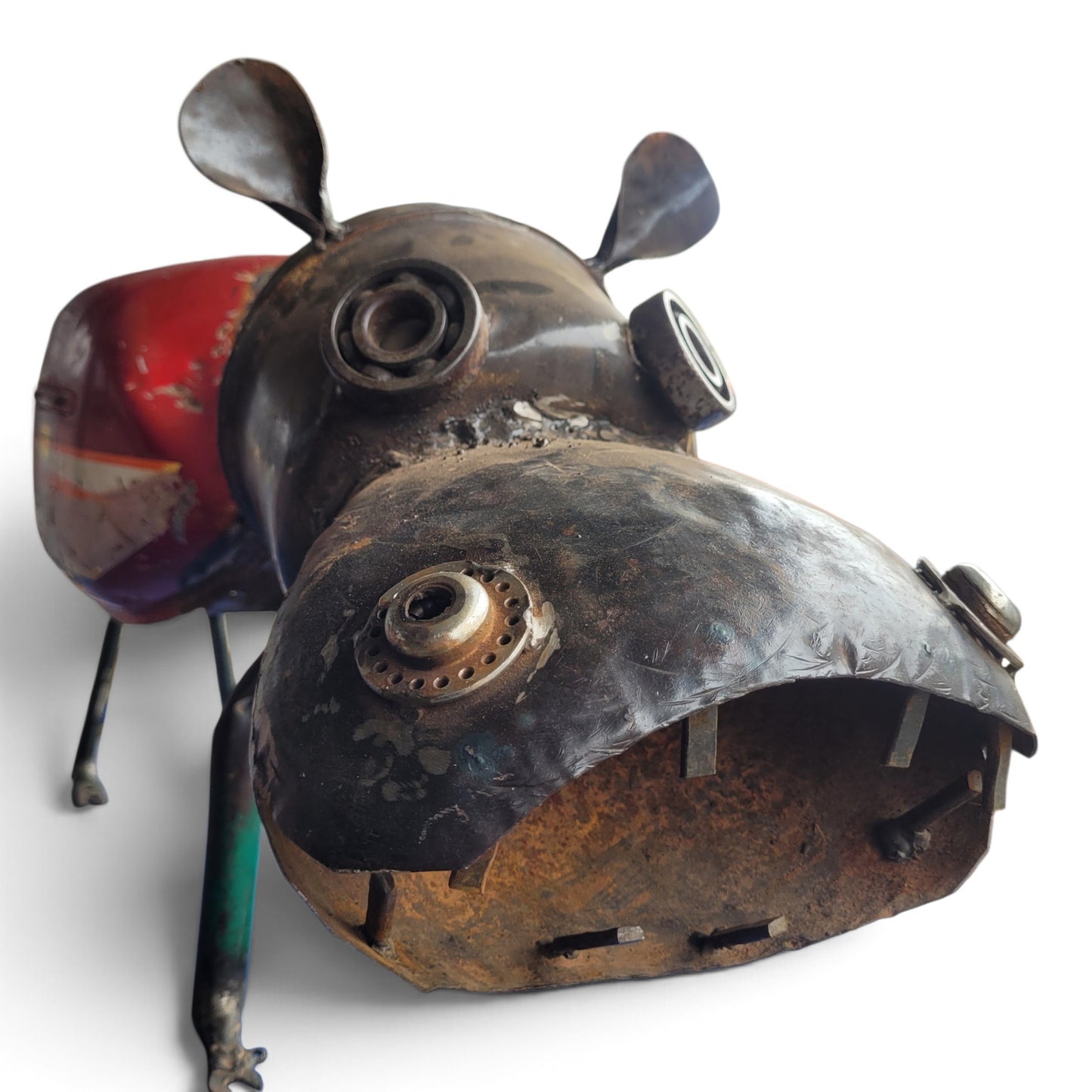 Nilpferd-Skulptur „Grande Gueule #1" – Upcycling-Unikat aus Autoteilen, Burkina Faso