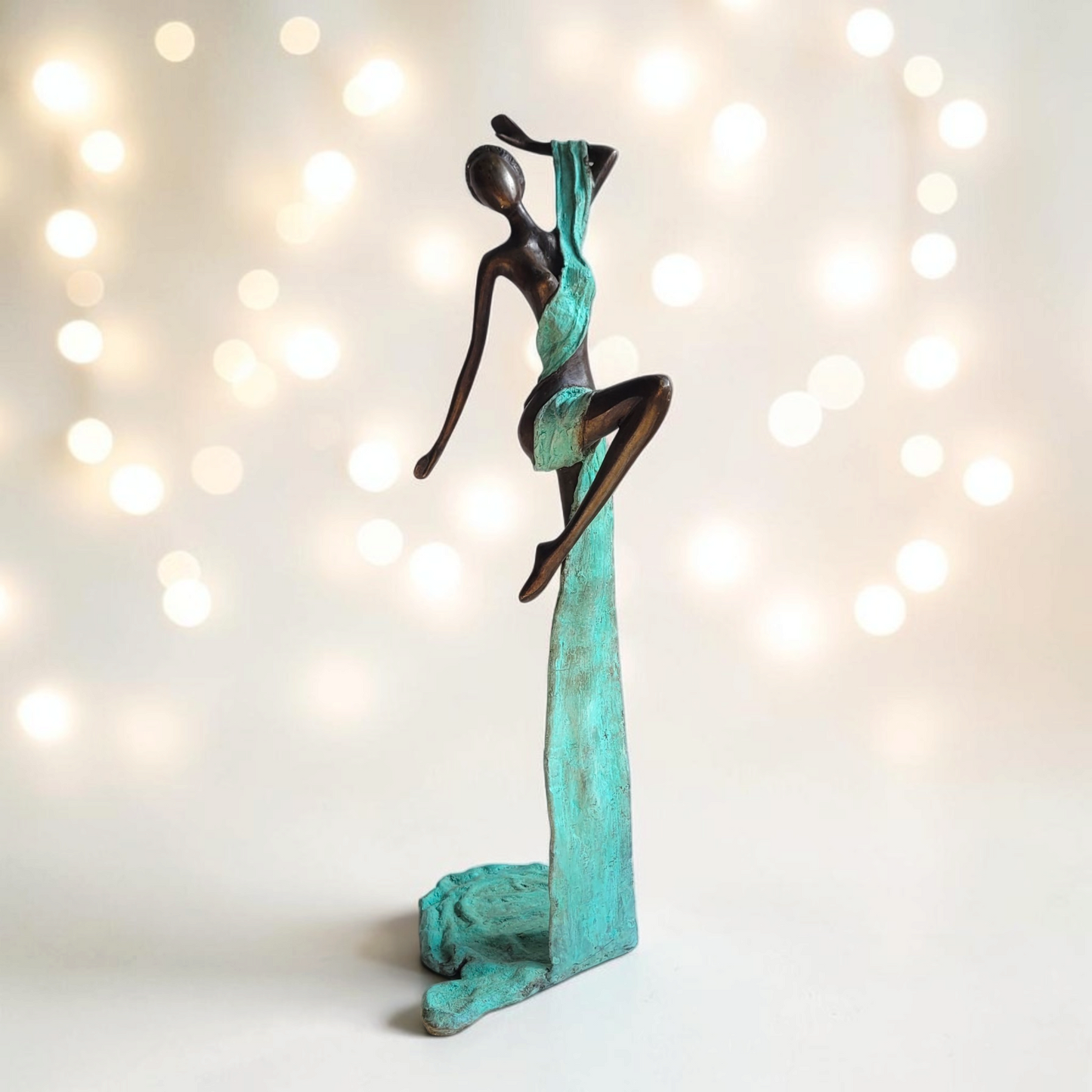 Bronze-Skulptur "L'envol turquoise", by Abdoulaye Soré, 50 cm, Bronze massiv, 2026