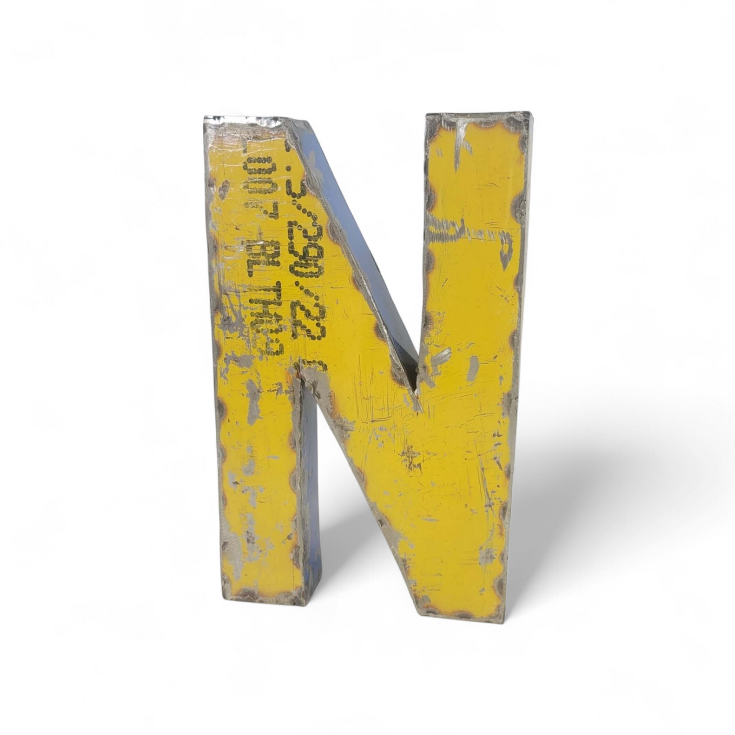 Buchstabe "N" aus recycelten Ölfässern | 22 oder 50 cm | verschiedene Farben