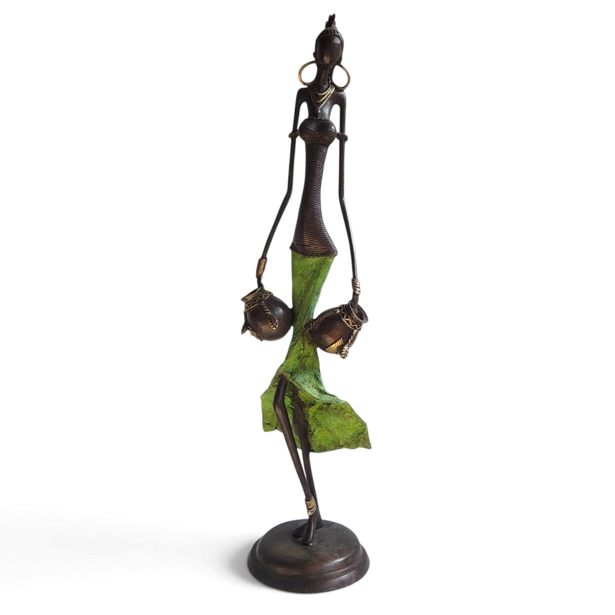 La porteuse d'eau | Bronze-Skulptur von Issouf Iboudou | 67 cm | 4 kg | Einzelstück