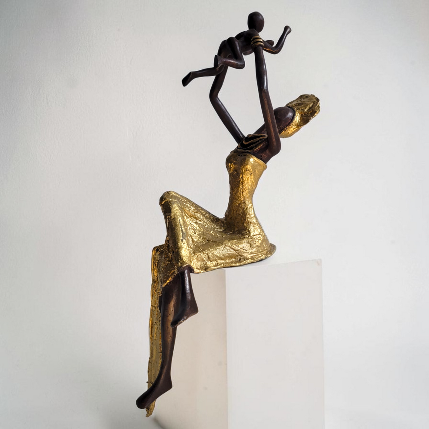 Bronze-Skulptur "Flying Baby" by Karim Sana | 50 cm