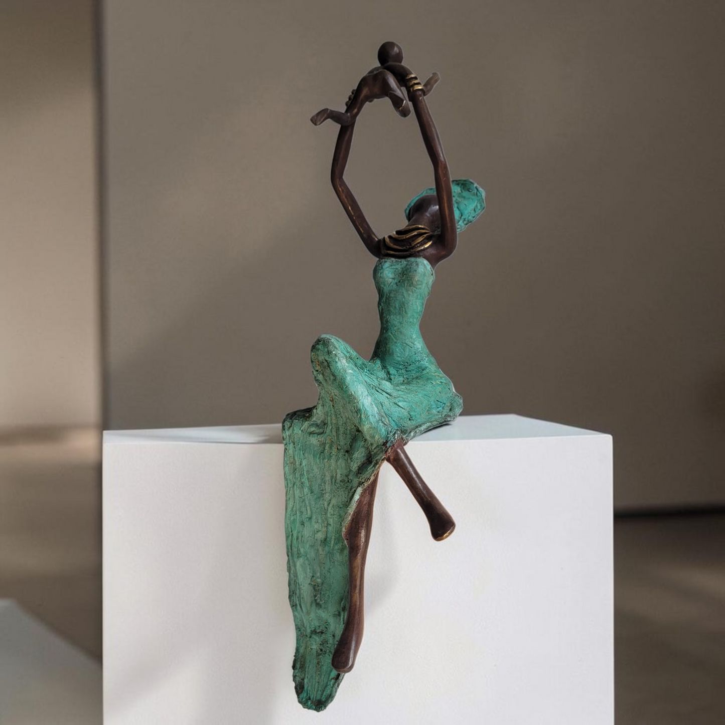 Bronze-Skulptur "Flying Baby" by Karim Sana | 50 cm