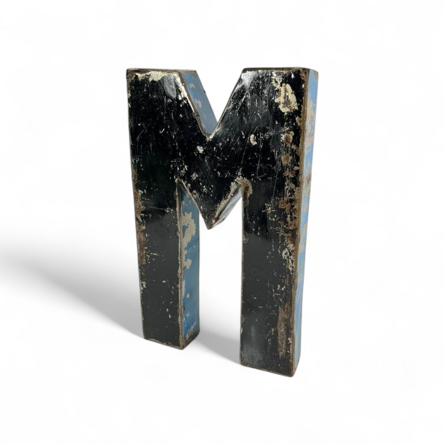 Lettre "M" en fûts de pétrole recyclés | 22 ou 50 cm | différentes couleurs