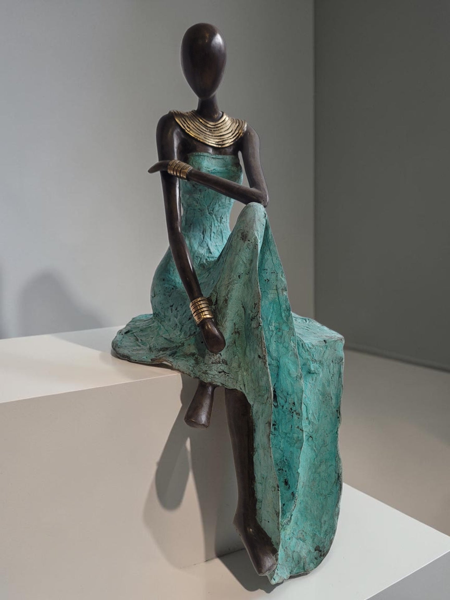 Bronze-Skulptur "La penseuse" by Herman (2026) | 56 cm | 7 kg | Unikat Bronze massiv