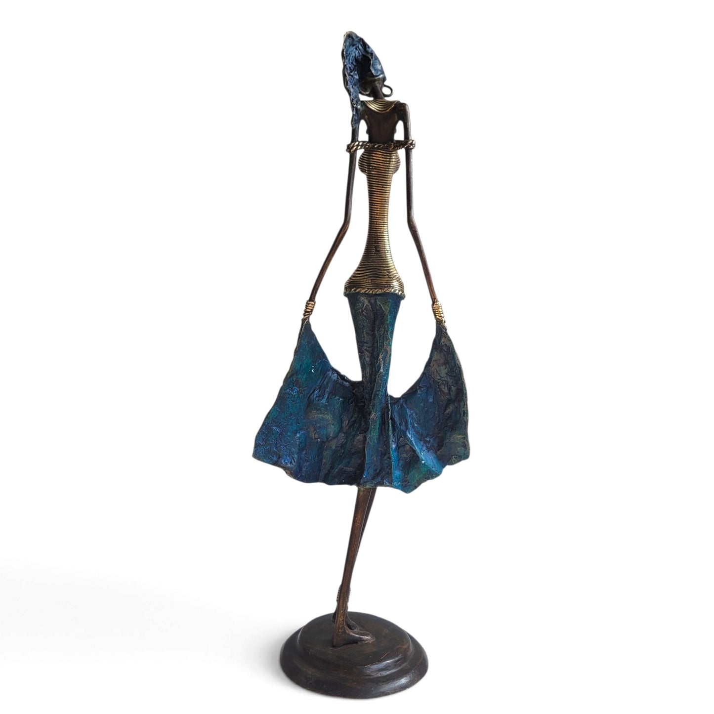 La dame en bleu et or | Bronze-Skulptur von Issouf Iboudou | 66 cm | 3,2 kg | Einzelstück