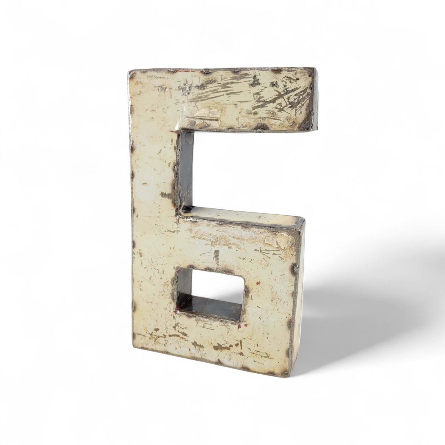 Chiffre "6" en barils de pétrole recyclés | 22 ou 50 cm | différentes couleurs