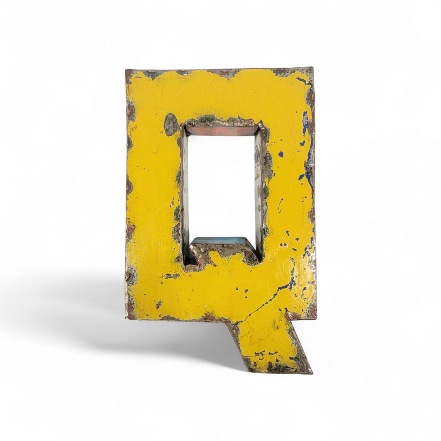 Lettre "Q" en fûts de pétrole recyclés | 22 ou 50 cm | différentes couleurs