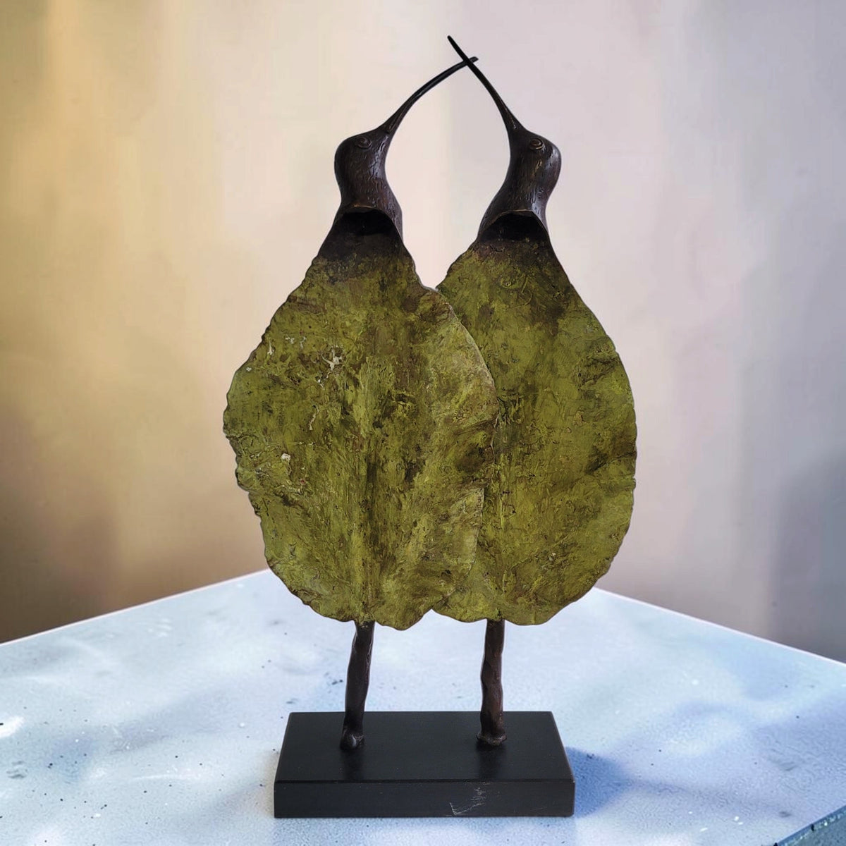 Bronze-Skulptur "Les oiseaux au grand feuillage" von Boureima Ouedraogo, 2026, Green
