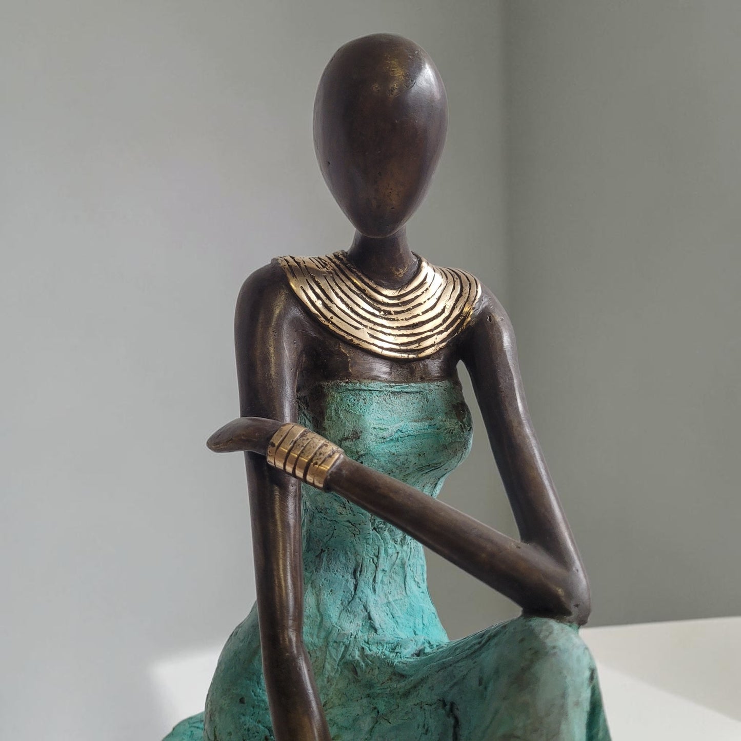 Bronze-Skulptur "La penseuse" by Herman (2026) | 56 cm | 7 kg | Unikat Bronze massiv