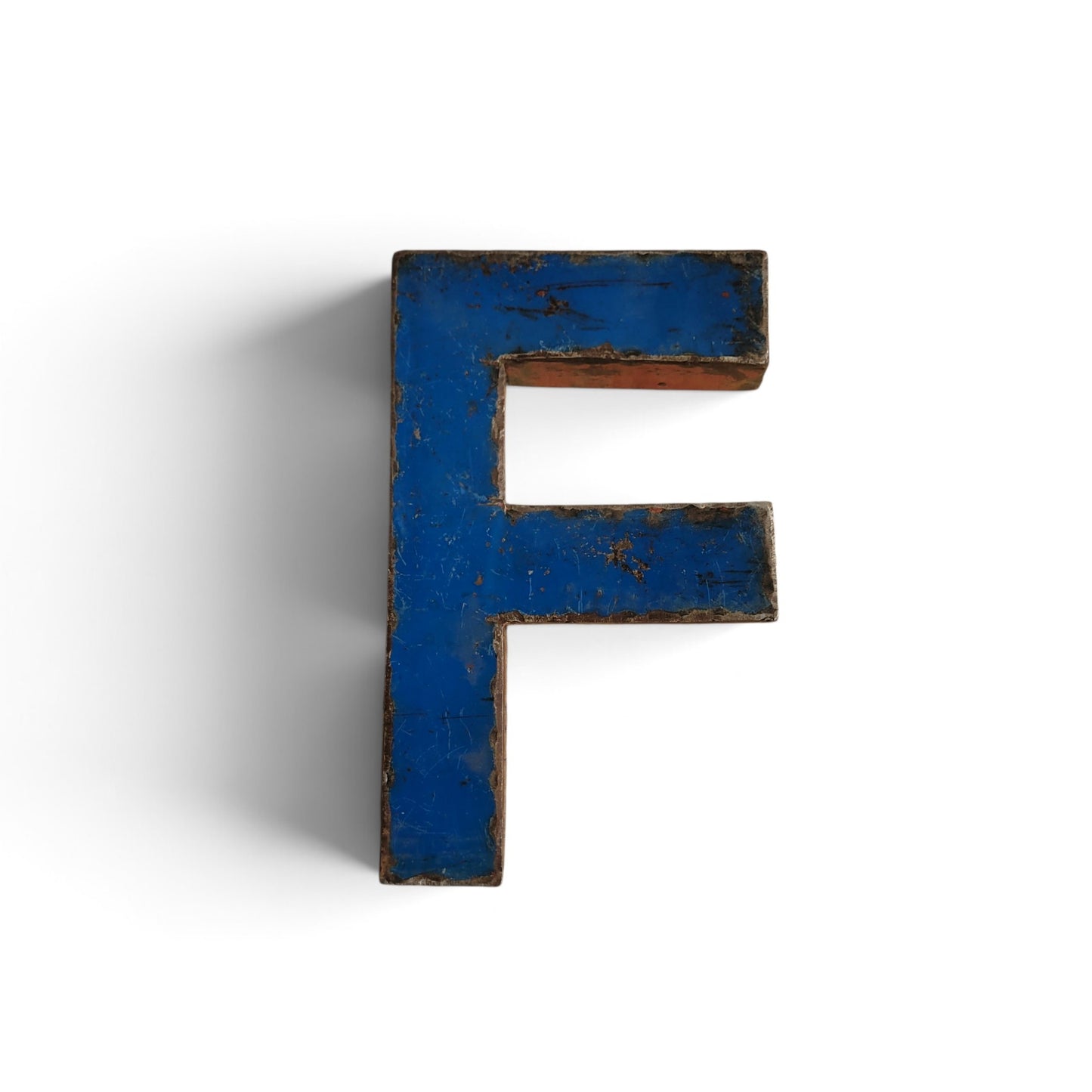 Buchstabe "F" aus recycelten Ölfässern | 22 oder 50 cm | verschiedene Farben