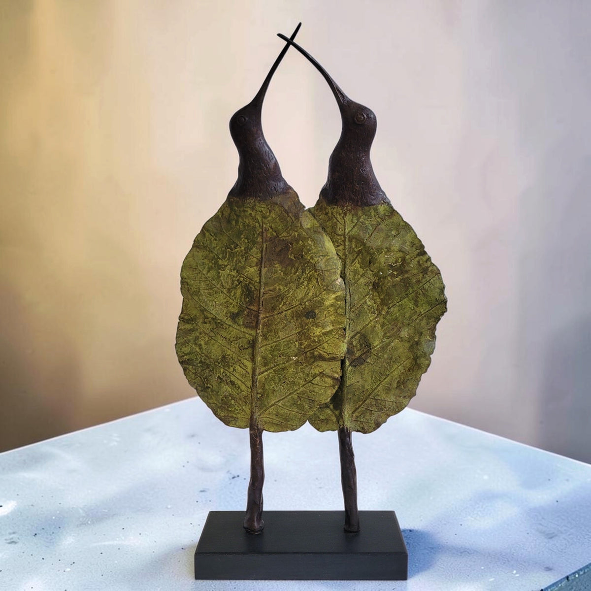 Bronze-Skulptur "Les oiseaux au grand feuillage" von Boureima Ouedraogo, 2026, Green