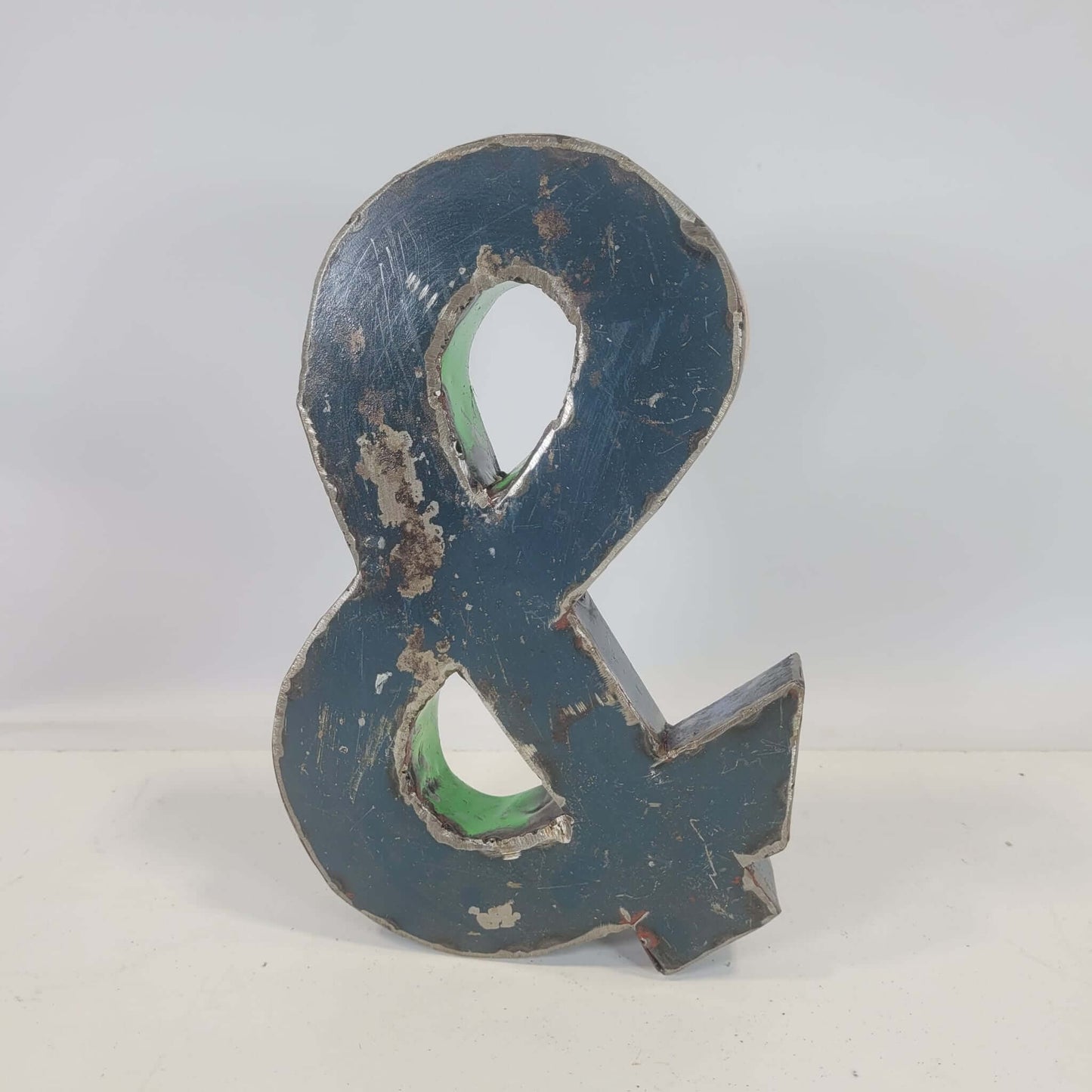Sonderzeichen "&" Ampersand aus recycelten Ölfässern | 23 oder 50 cm | verschiedene Farben