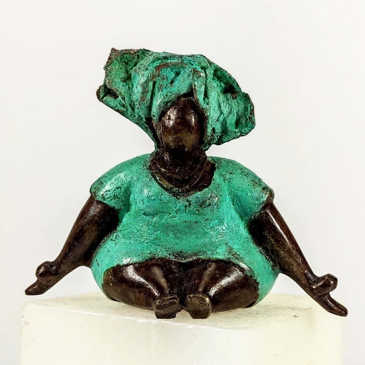 Bronze-Skulptur "Bobaraba Ilona" by Hamidou | 10cm 500g