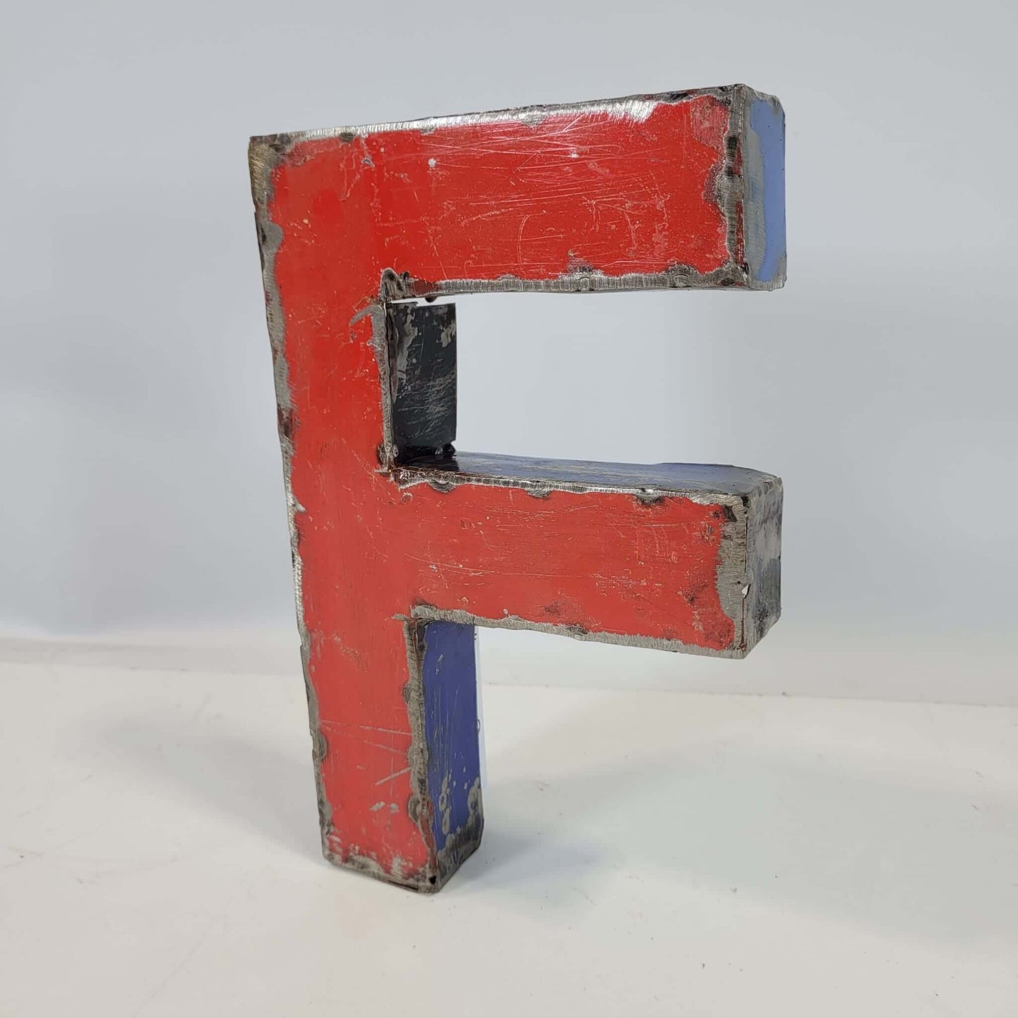 Buchstabe "F" aus recycelten Ölfässern | 22 oder 50 cm | verschiedene Farben
