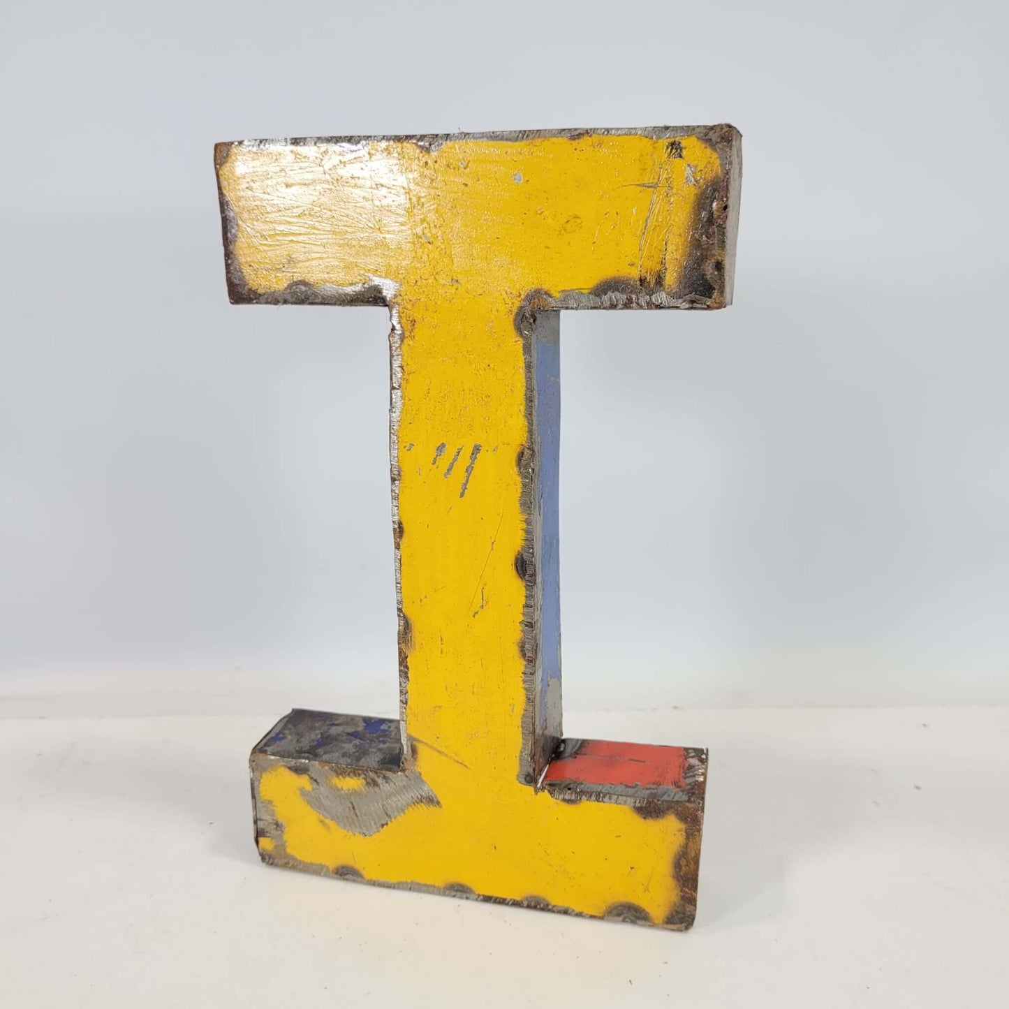 Buchstabe "I" (i) aus recycelten Ölfässern | 22 oder 50 cm | verschiedene Farben