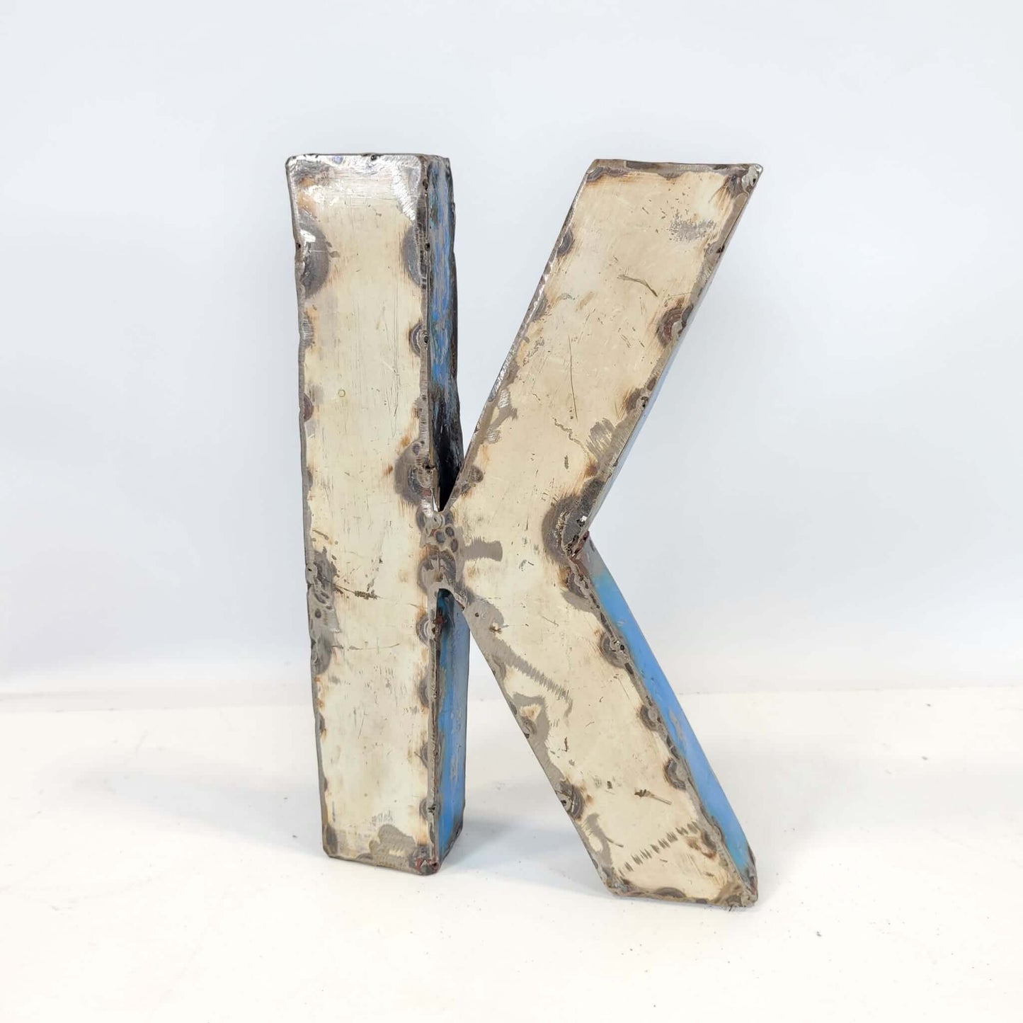 Buchstabe "K" aus recycelten Ölfässern | 22 oder 50 cm | verschiedene Farben