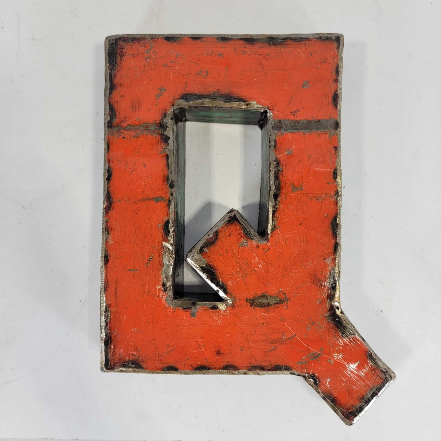 Buchstabe "Q" aus recycelten Ölfässern | 22 oder 50 cm | verschiedene Farben