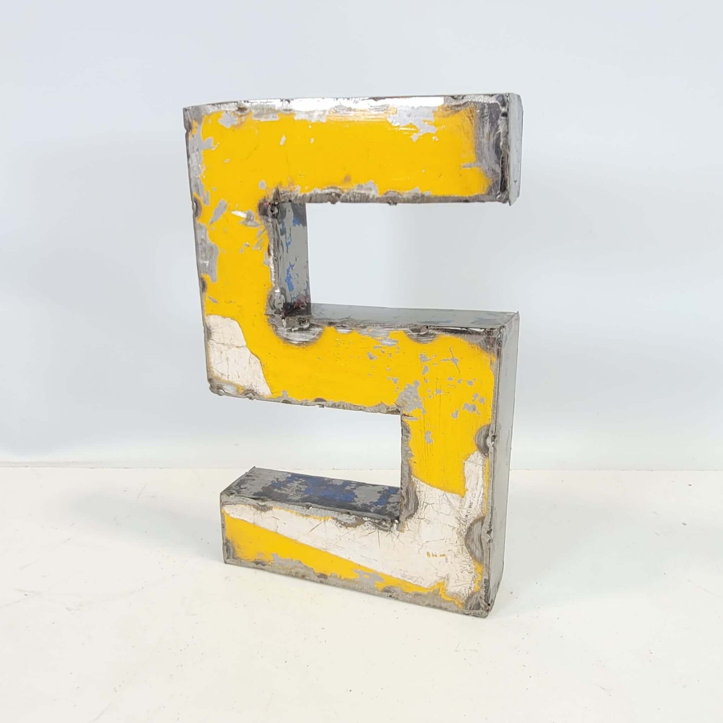 Buchstabe "S" | Ziffer "5" aus recycelten Ölfässern | 22 oder 50 cm | verschiedene Farben
