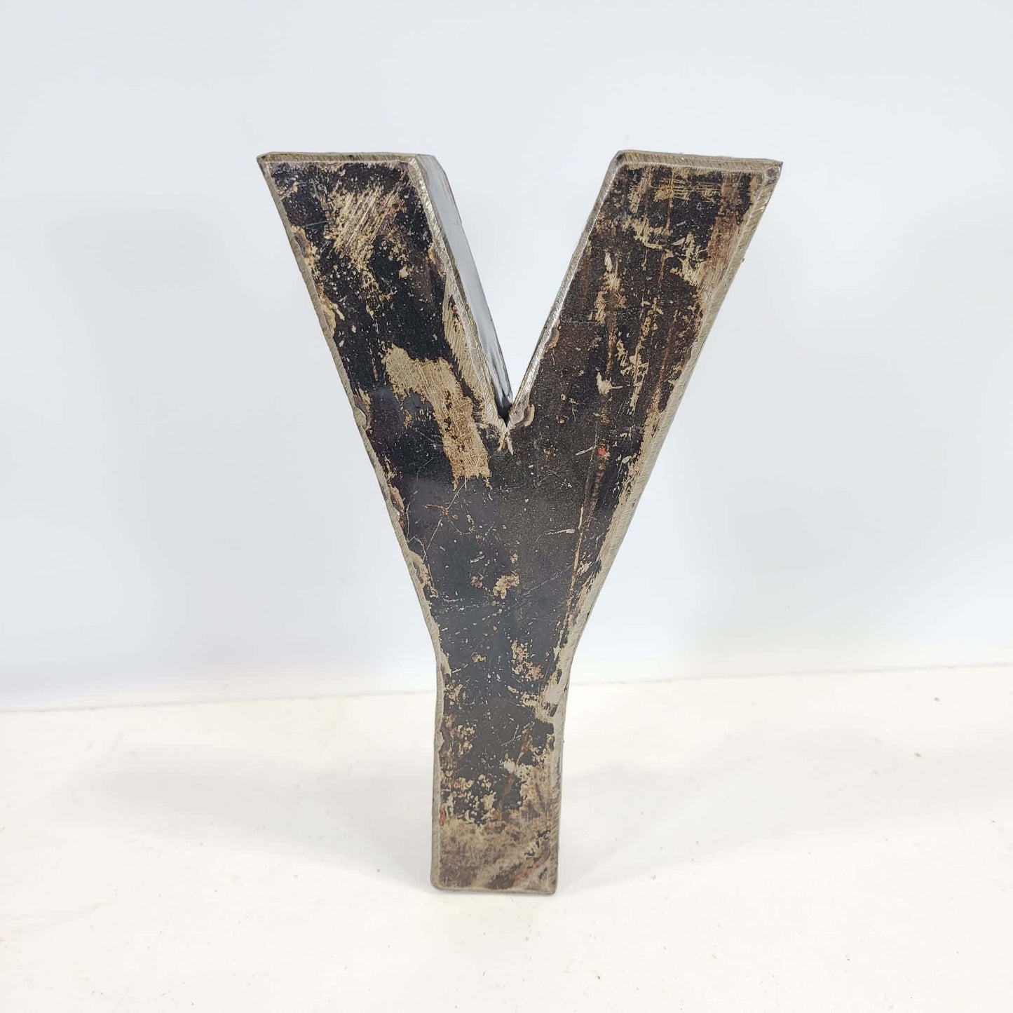 Buchstabe "Y" aus recycelten Ölfässern | 22 oder 50 cm | verschiedene Farben