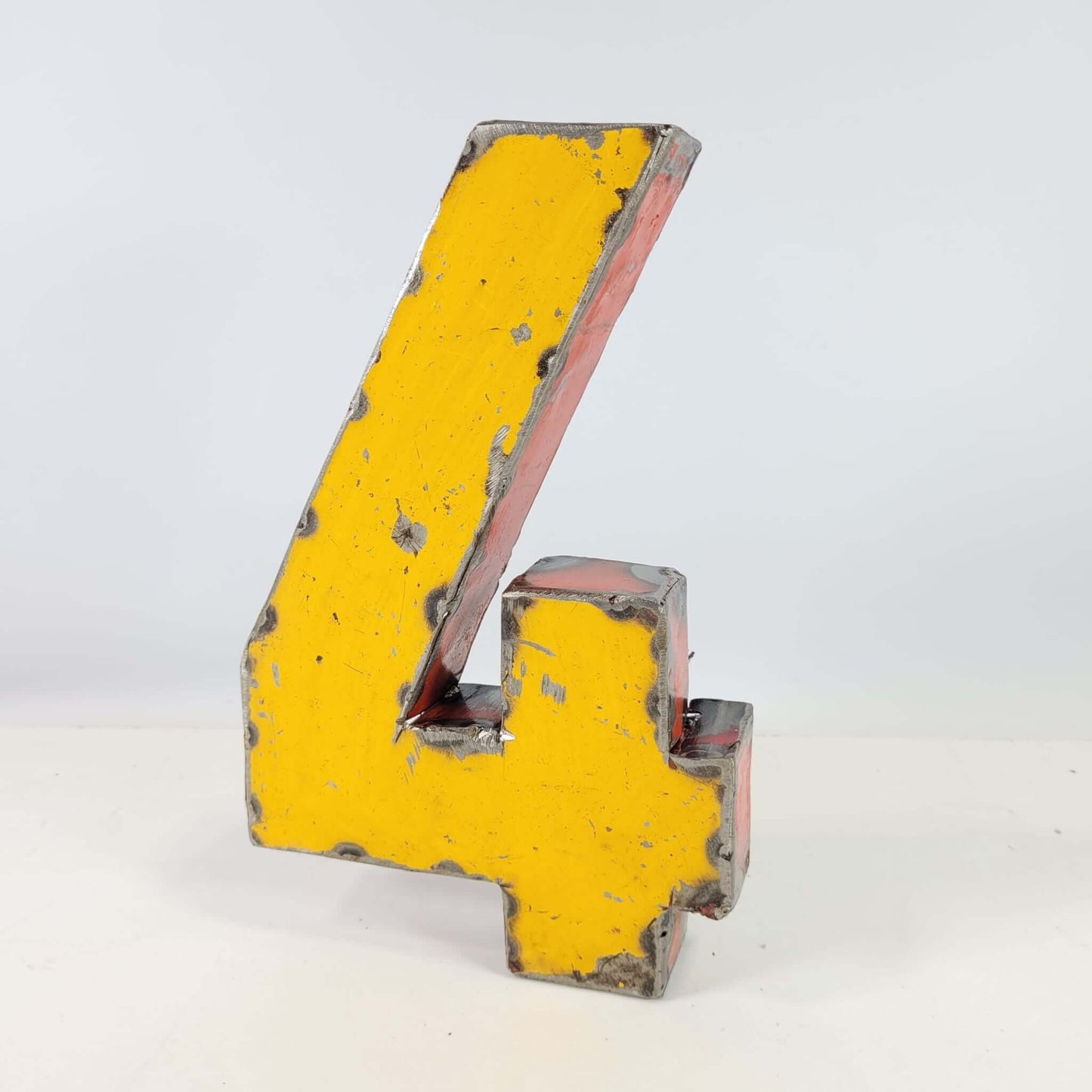 Zahl Ziffer "4" aus recycelten Ölfässern | 22 oder 50 cm | verschiedene Farben